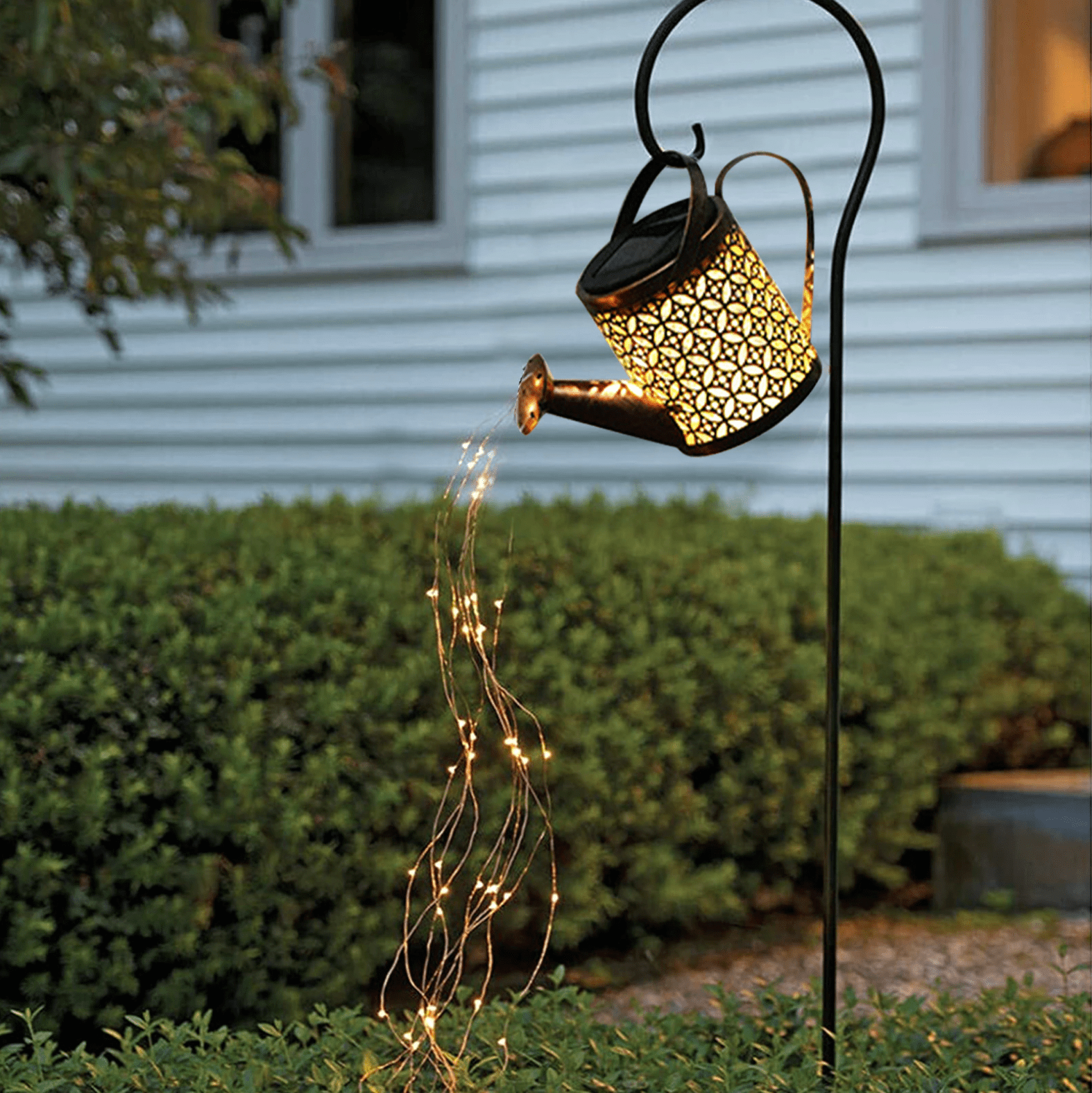 Flash Sale🔥🔥SOLAR POWERED LED WATERING CAN-50% off