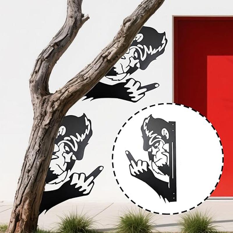 Metal peek-a-boo Flip Bigfoot outdoor decoration