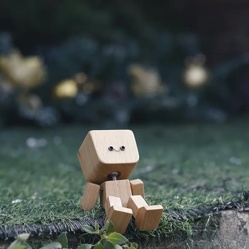 Charming Little Wooden Figure That Sways with 12PCS Magnetic Expressions-BUY 2 GET 10% OFF