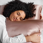 SILK PILLOWCASE